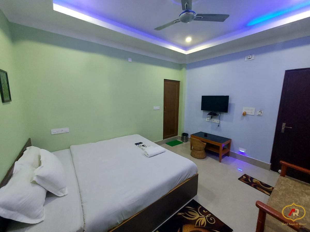 Hotel Aayes And Resort Shānti Niketan Exterior foto